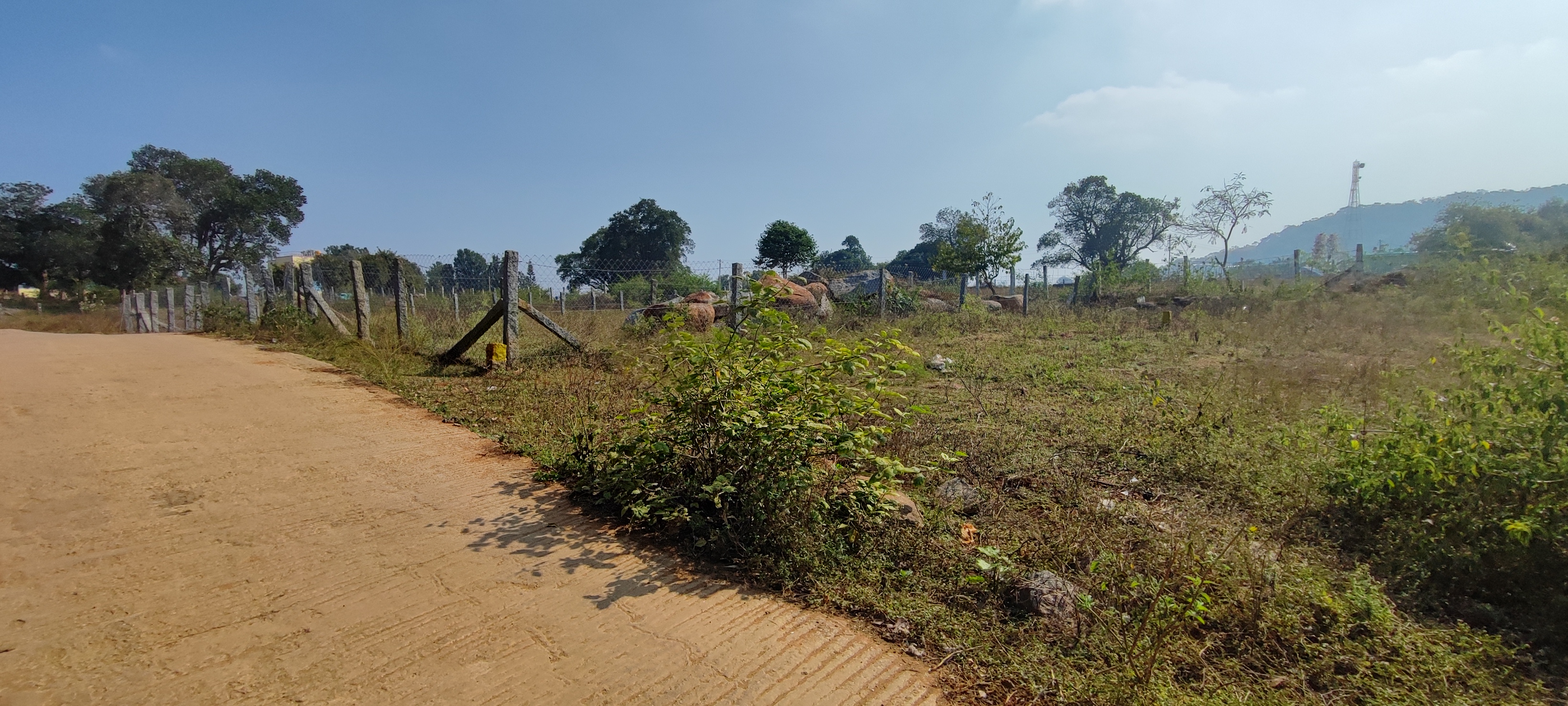 Onroad Property for Sale at Yelagiri Hills. Yelagiri Plot